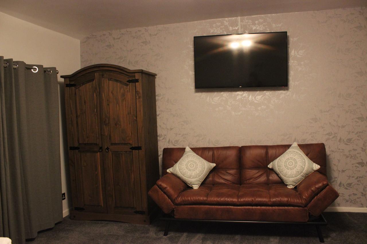 The New Lodge Pontardawe Bagian luar foto